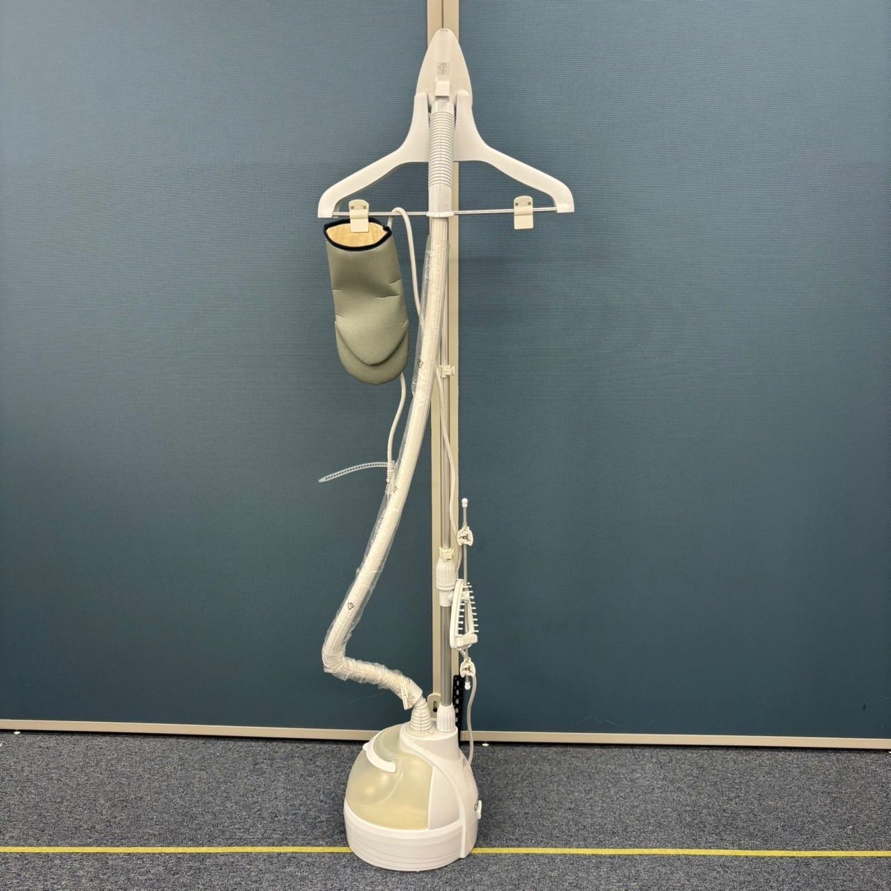 ガーメントスチーマープラス コンエアー 【公式通販】