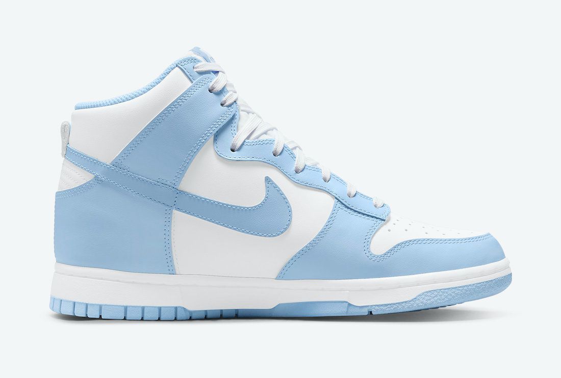 Nike WMNS Dunk High