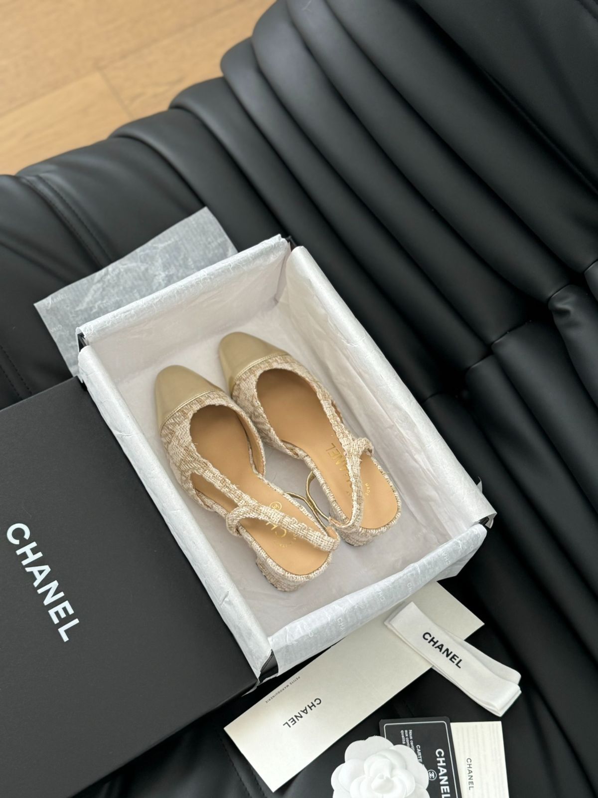 エレガントなパールの輝き♪【CHANEL】 スリングバックサンダル エレガントなパールの輝き♪【CHANEL】 スリングバックサンダル