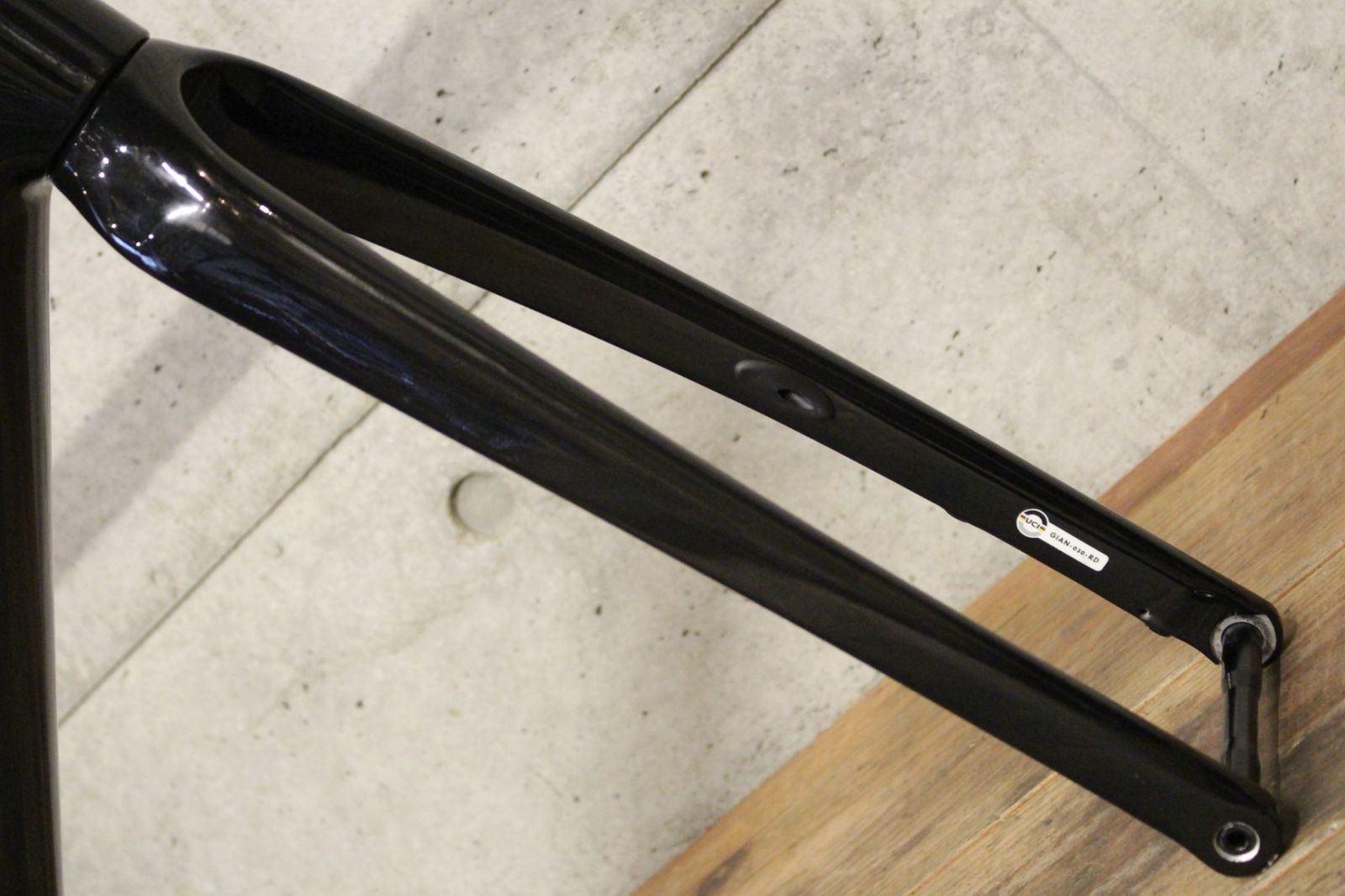 ジャイアント GIANT