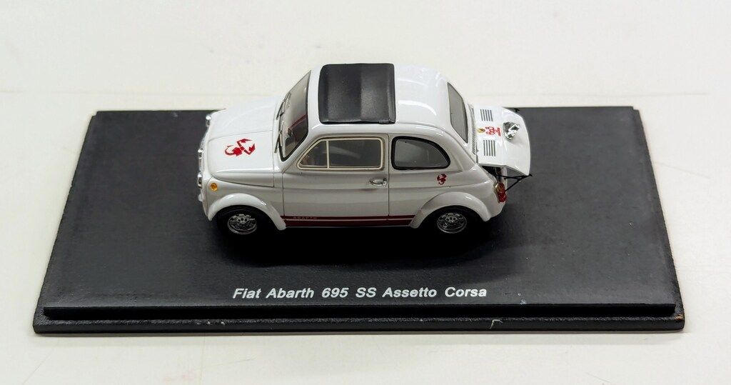 MINIMAX 1 43Spark model FIAT ABARTH 695 SS ASSETTO CORSA S1308