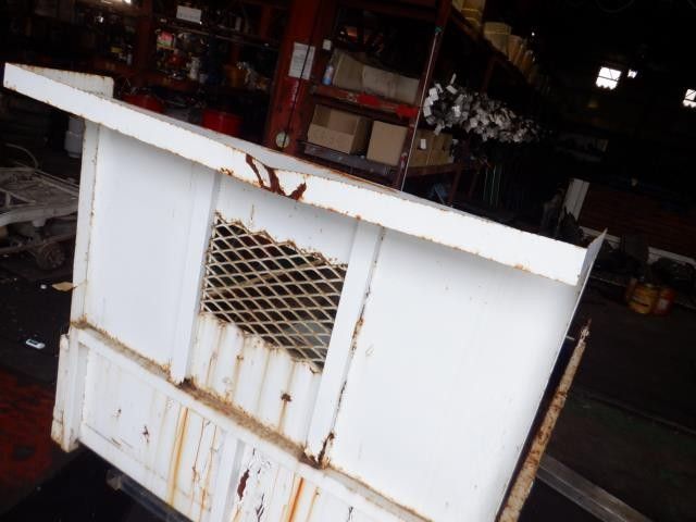 ミニキャブ ダンプの荷台