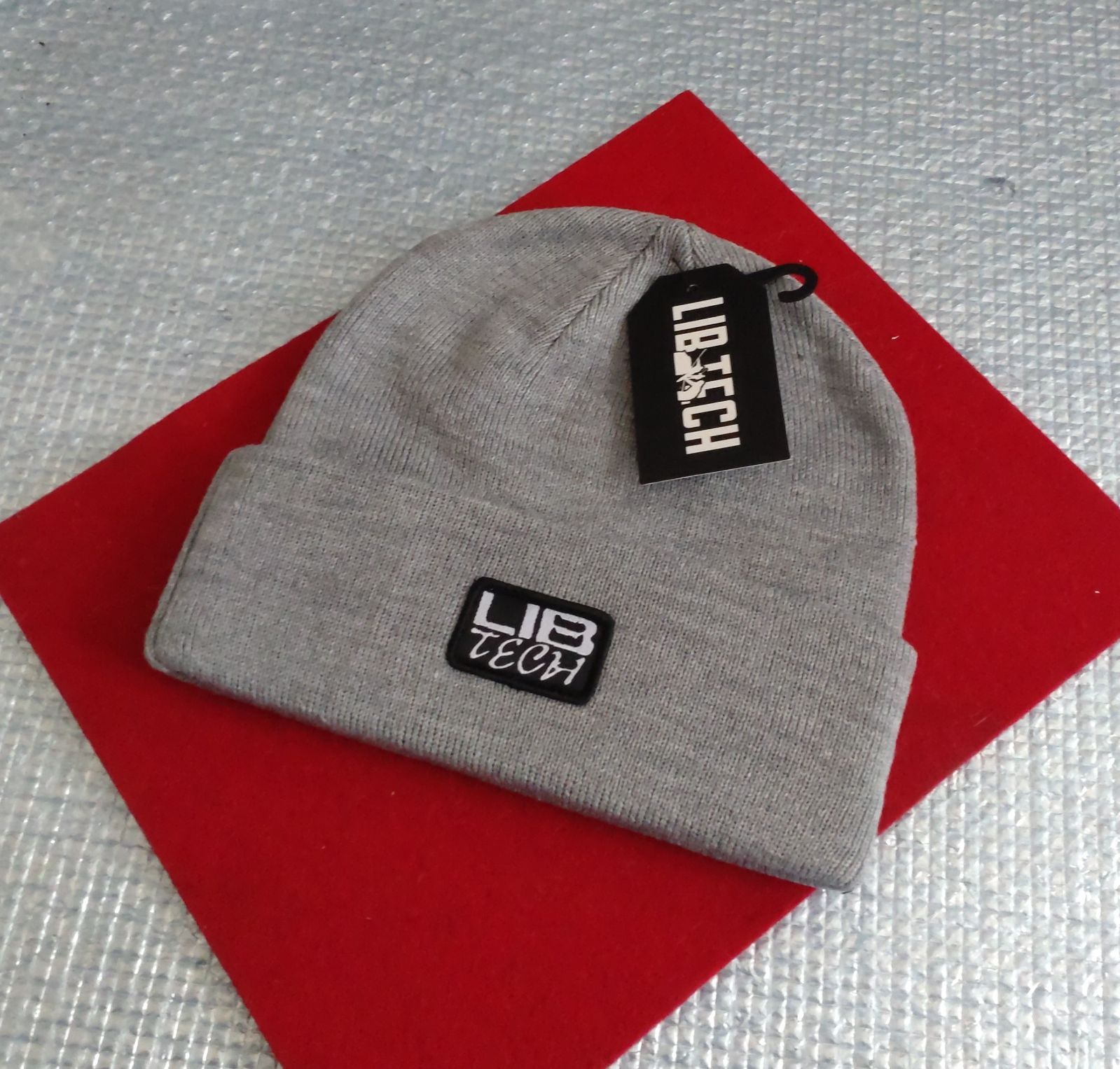 LIB TECH ロゴ ニット帽