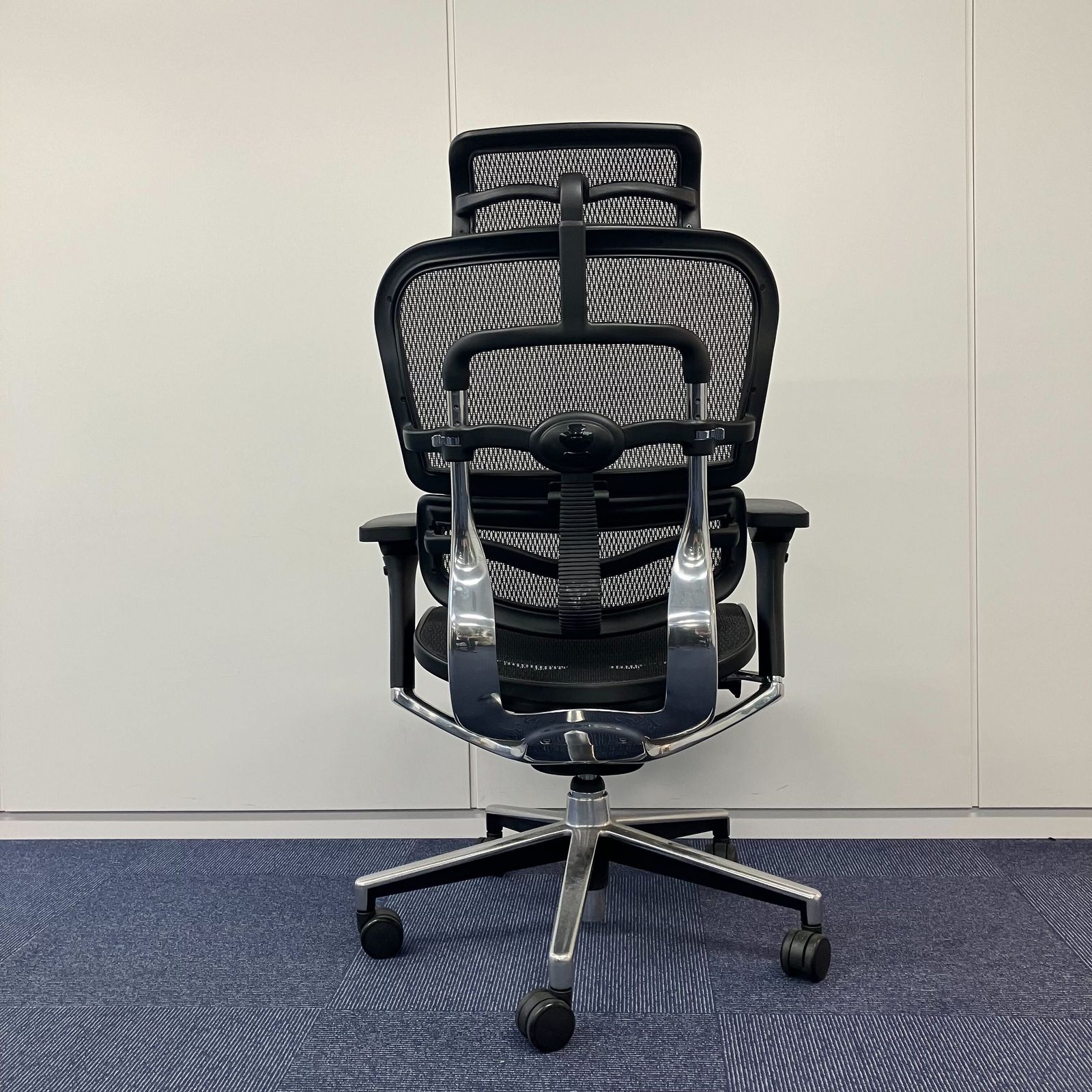 【中古傷有】エルゴヒューマンベーシック　Ergohuman Basic／ブラック 中古 A(中古品)】Ergohuman Basic(エルゴヒューマン ベーシック