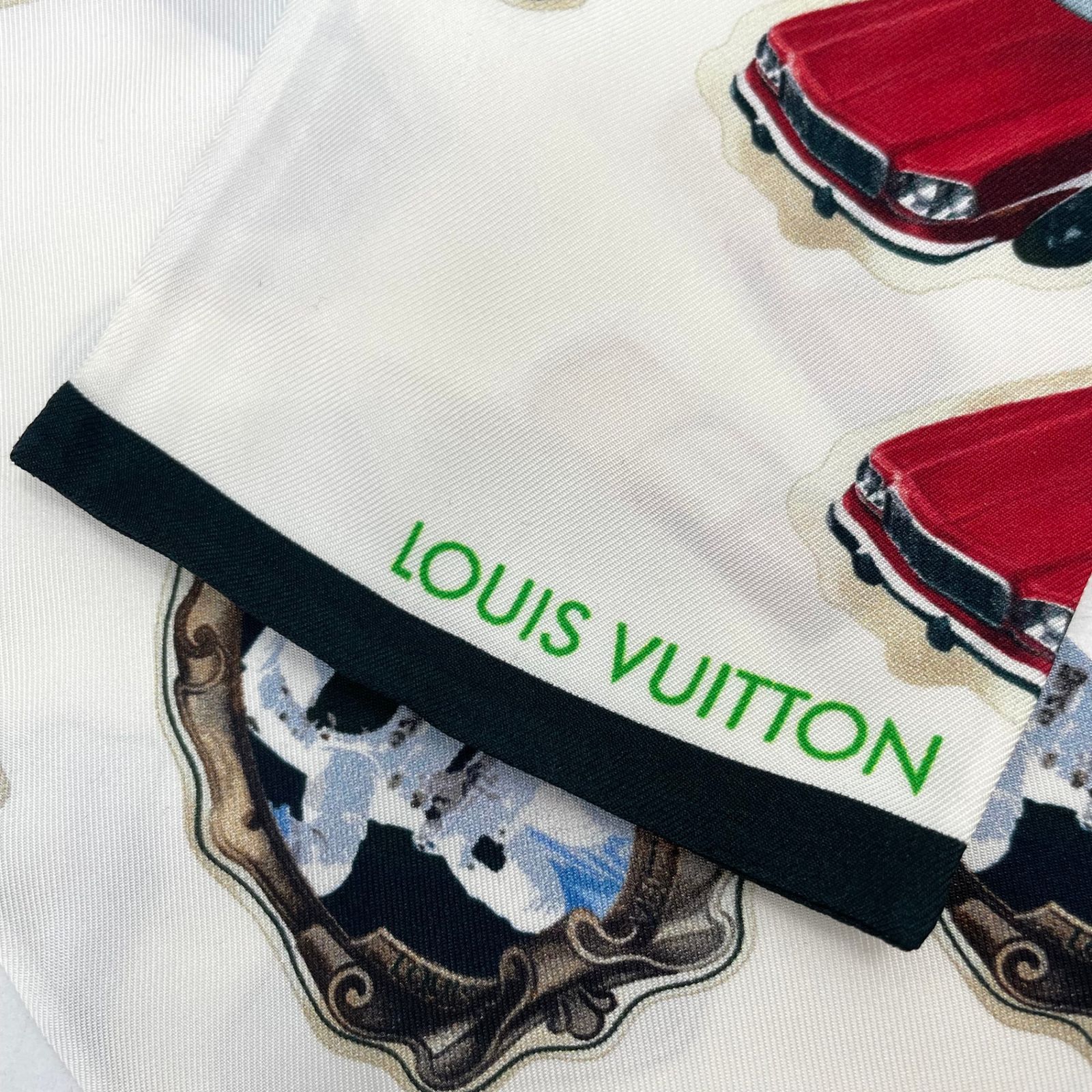 美品 LOUIS VUITTON ルイヴィトン バンドー シルク スカーフ ホワイト マルチカラー ツイリー - メルカリ