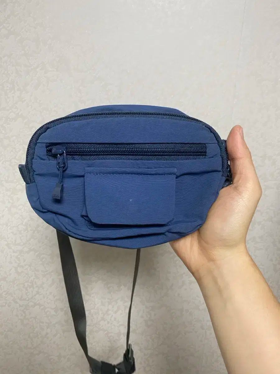 DAIWA₍ダイワ₎ピアー スリング コイン バッグ