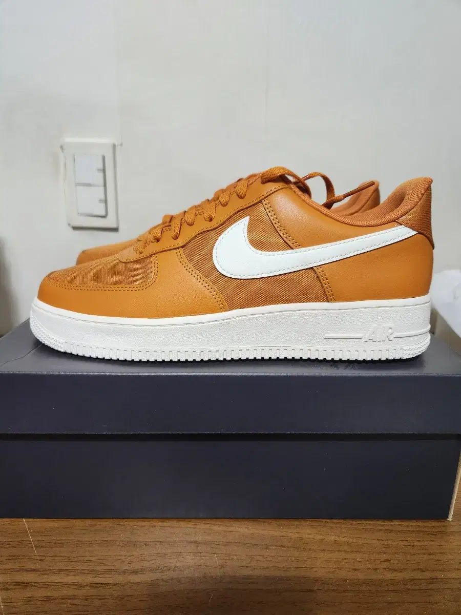 NIKE ナイキ