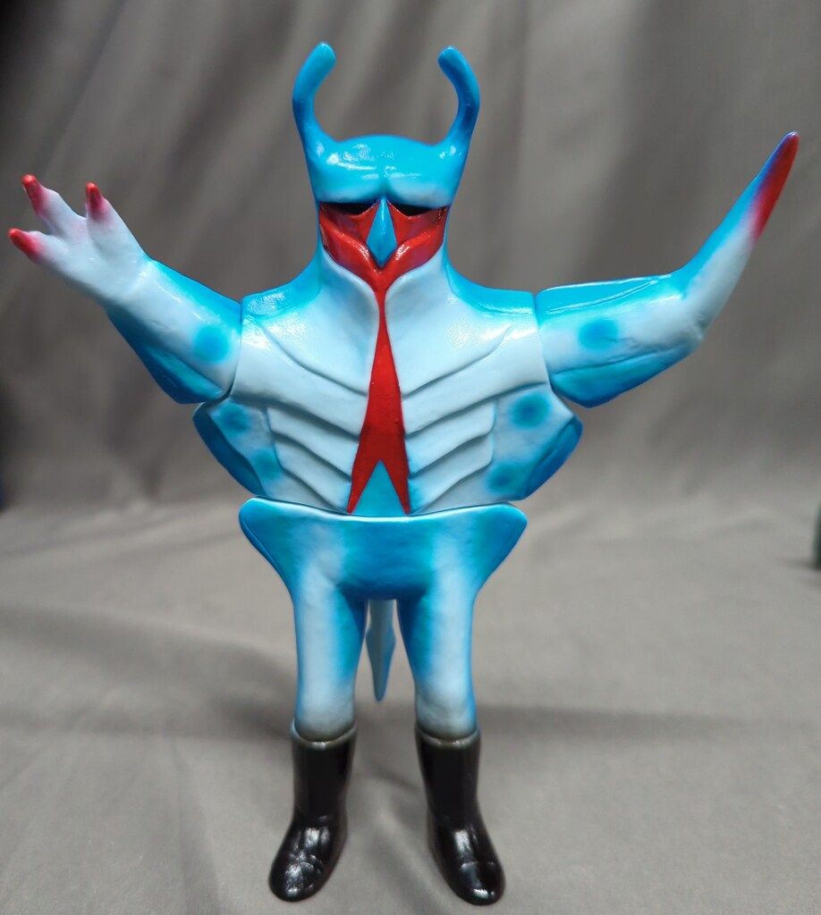 メディコム・トイ ミドルサイズ/東映レトロソフビコレクション 仮面