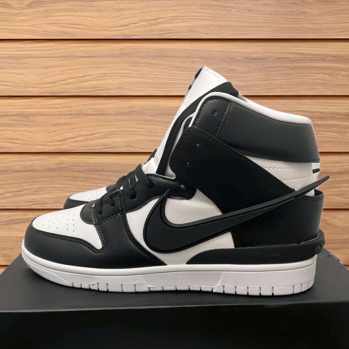 人気商品・新品未使用】ナイキ AMBUSH x Nike Dunk Black スニーカー 