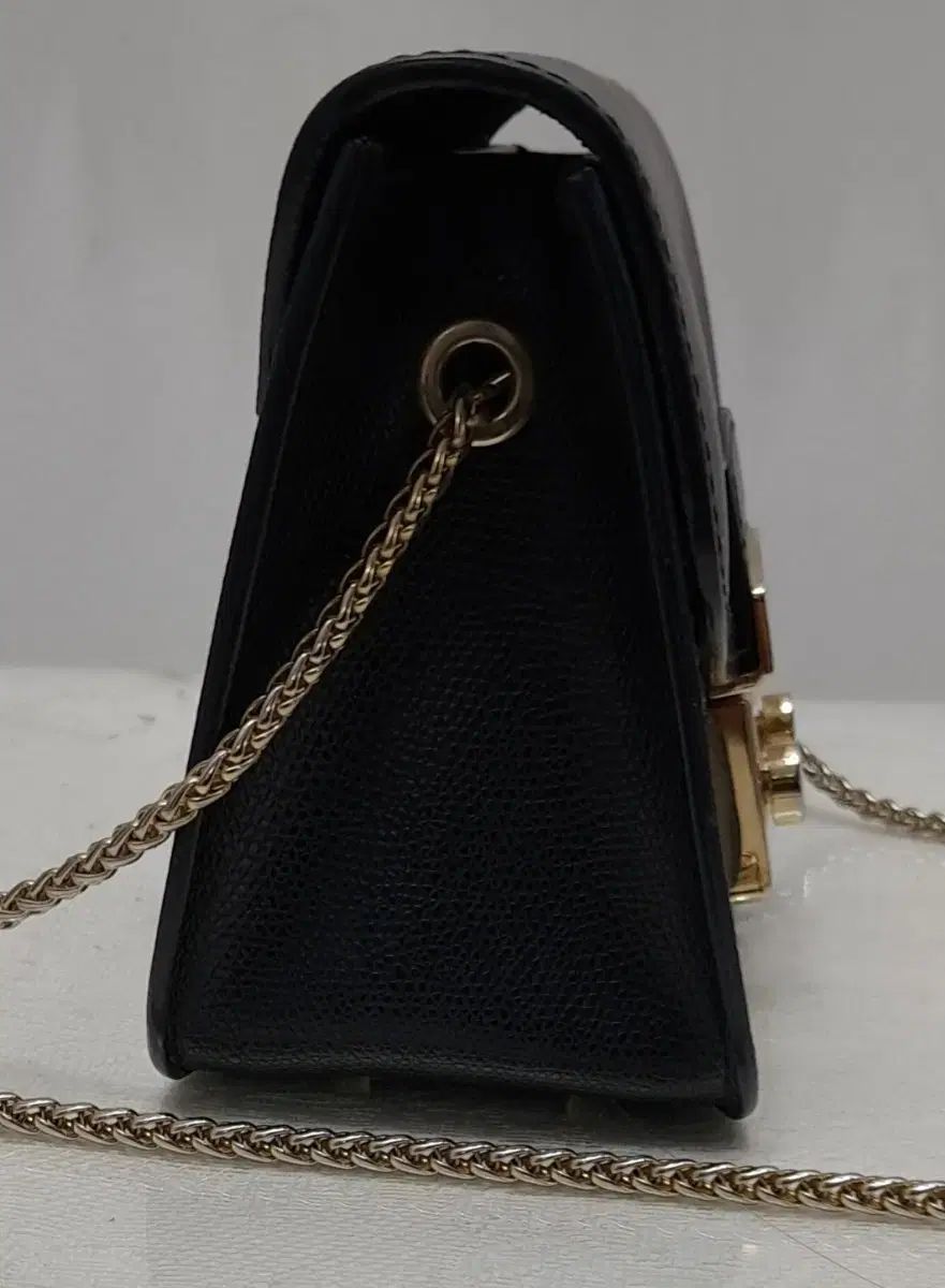 FURLA