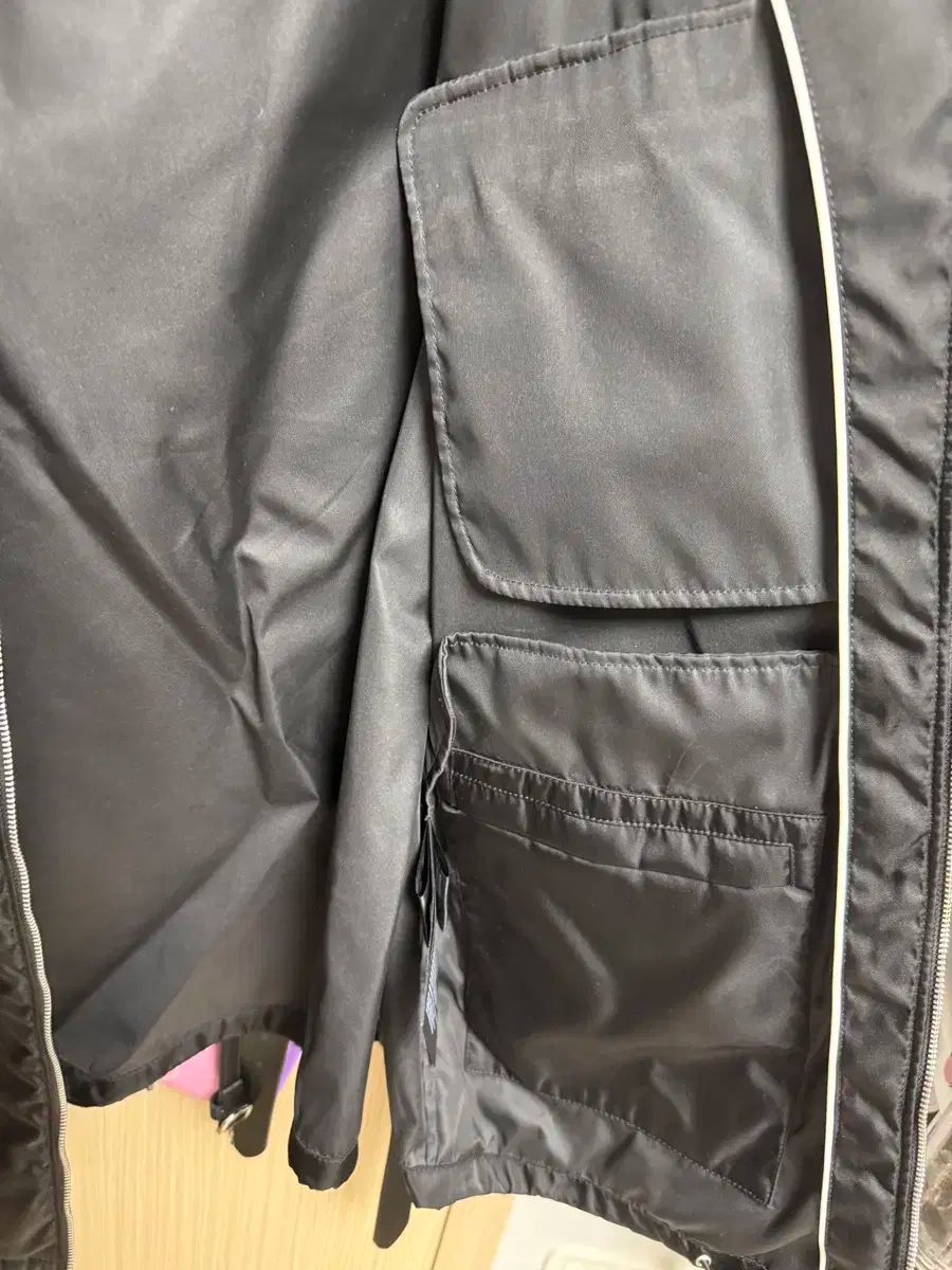 【関税無・国内発】PRADA / リナイロン ウィンドブレーカー org.jpg
