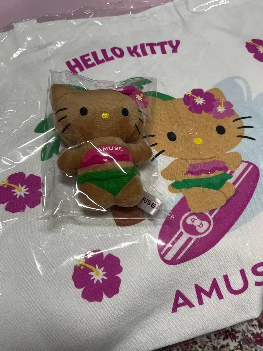 アミューズ 日焼けキティ キーリング エコバッグ コラボ グッズ