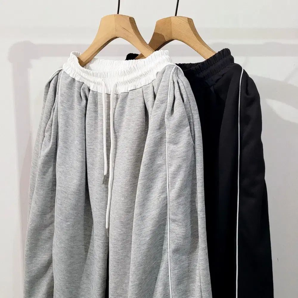 シャーリングかんたん！ゴムシャーリングの縫い方 メンズ ピンタック サイド 삥줄 ゴム シャーリング ワイド ジャージ パンツ 2 カラー