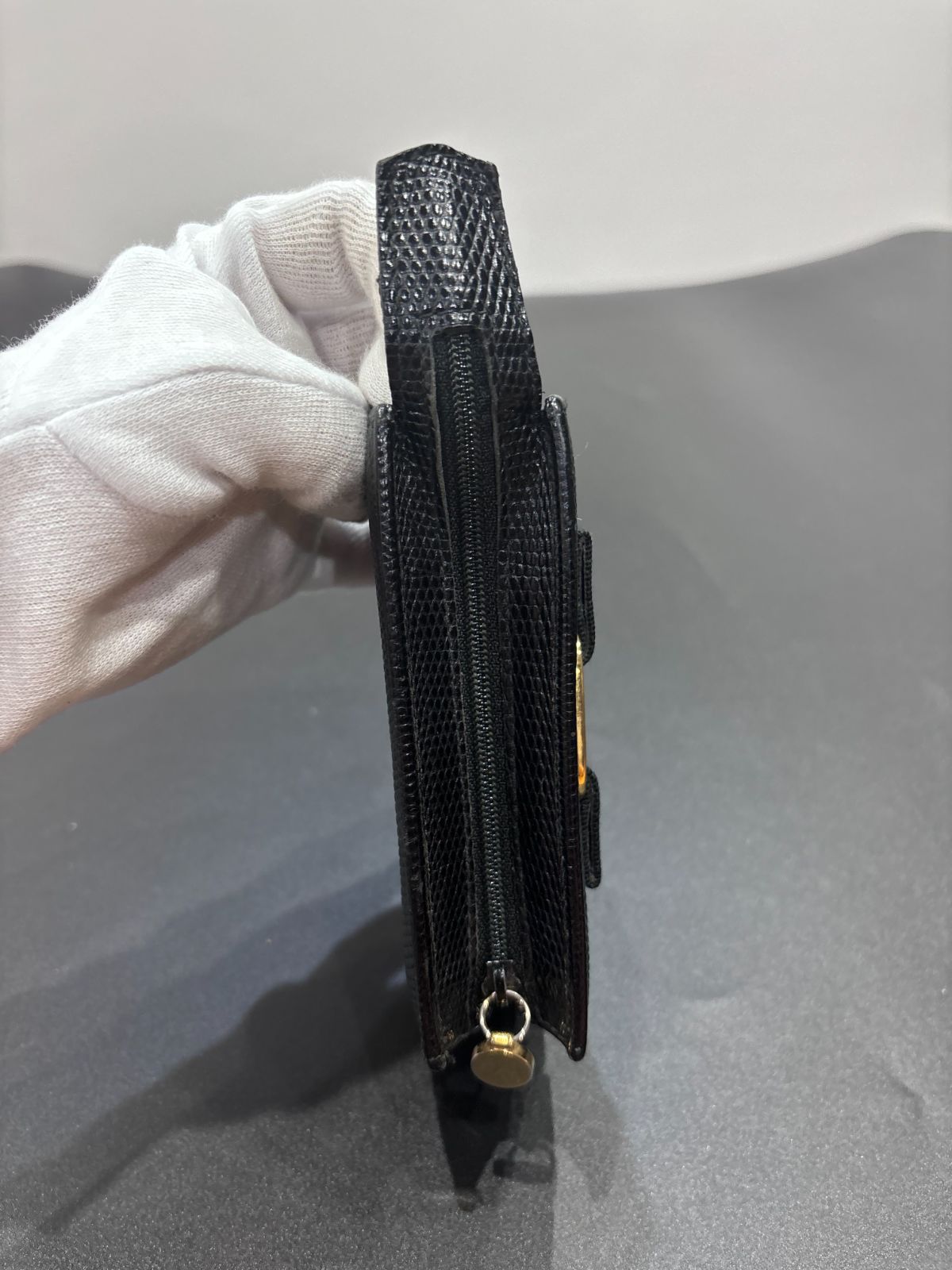 サルヴァトーレフェラガモ ヴァラ ポーチ B25083304 DECORATOM_COM_BR