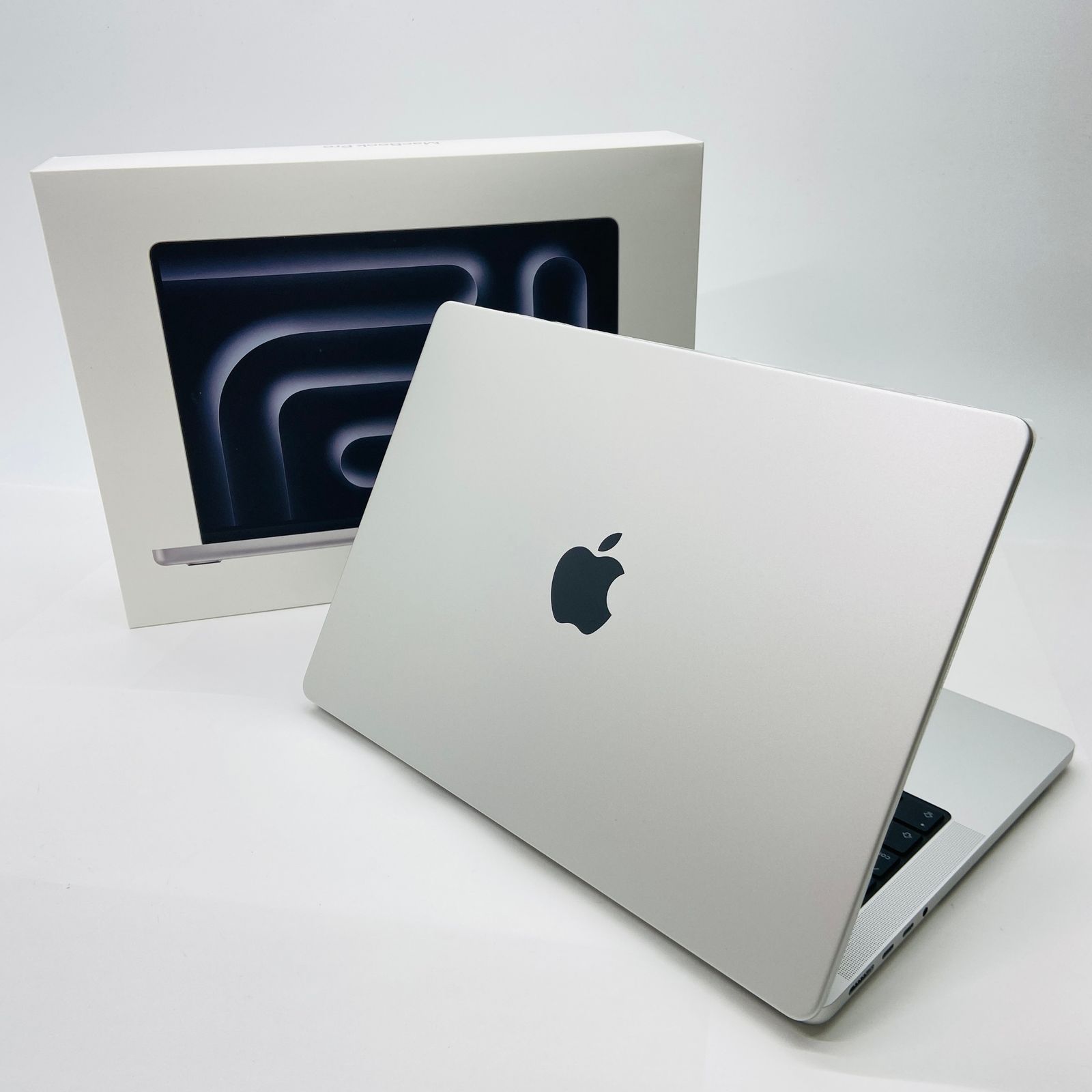 ジャンクHP ENVY x360 Convertible TPN-W41 HPラップトップパソコン