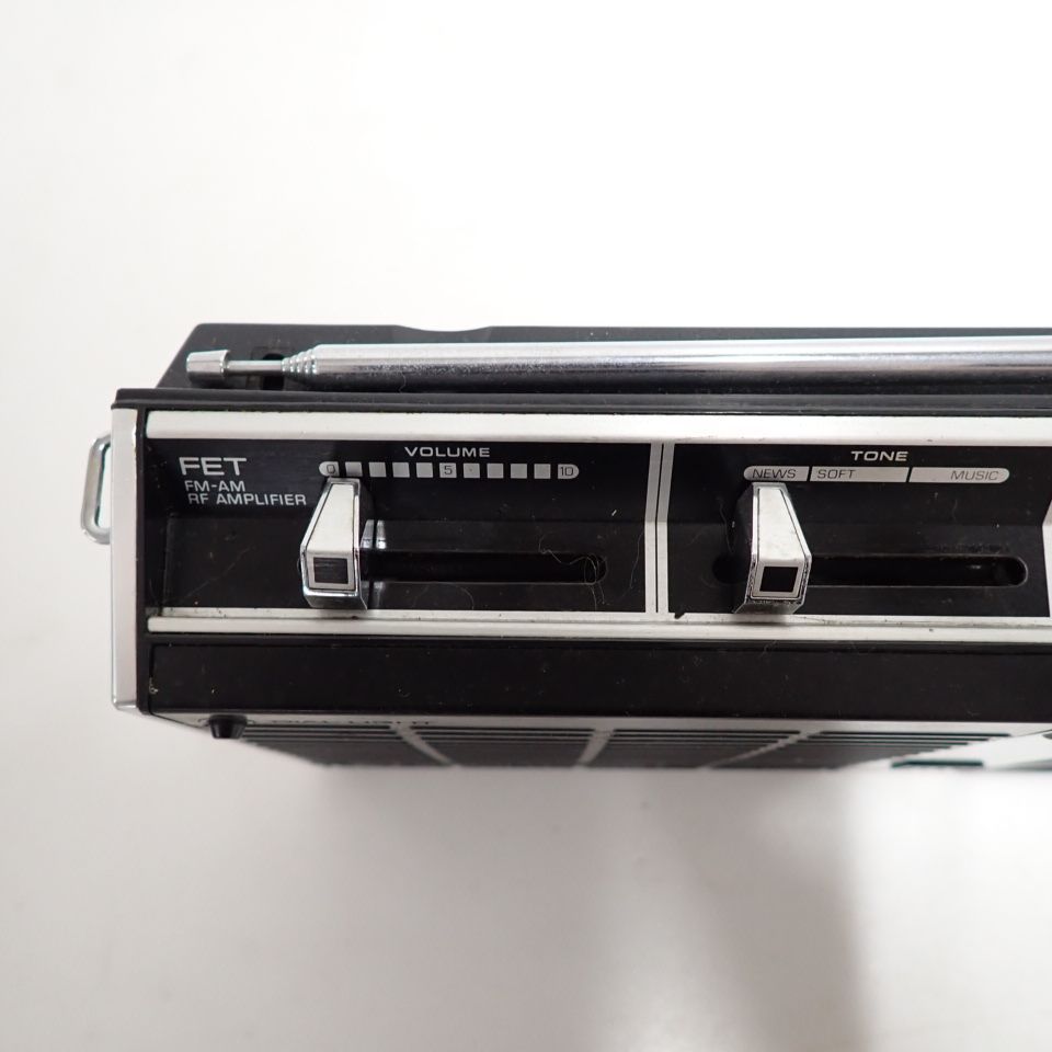 ∬ National RF-858D World Boy GX ナショナル ワールドボーイGX AM/FM 