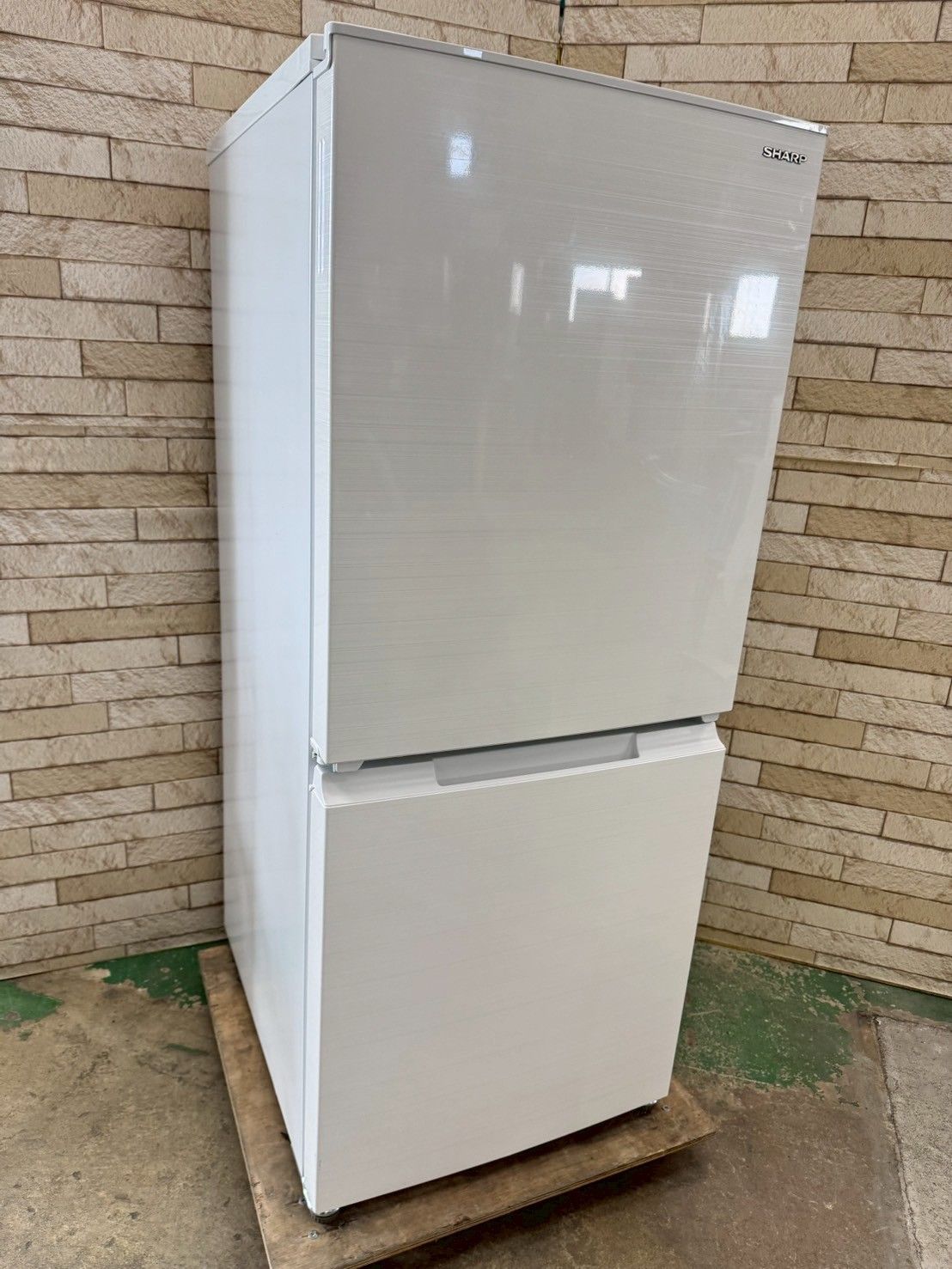 大阪送料無料☆3か月保障付き☆冷蔵庫☆シャープ☆2ドア