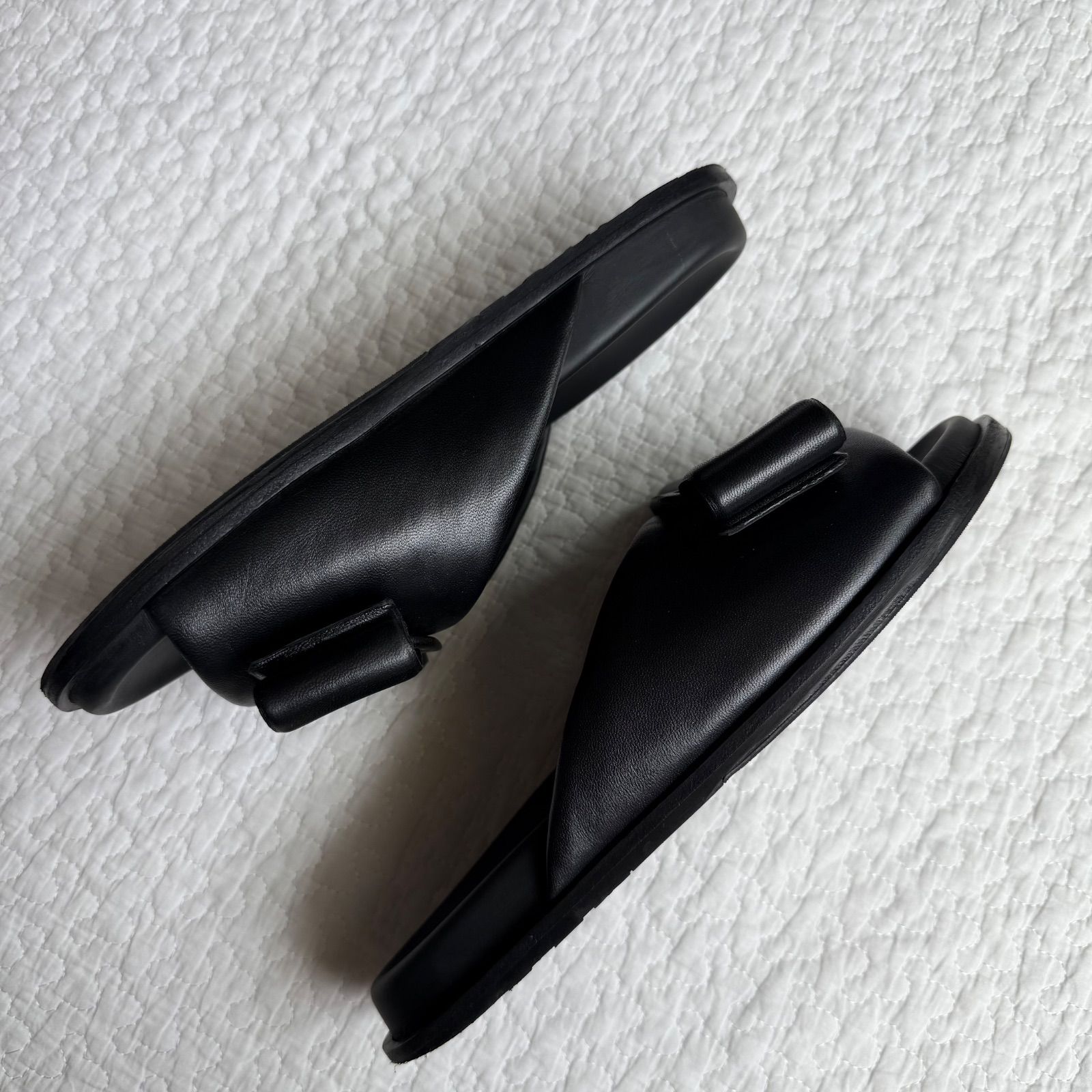 サルヴァトーレ フェラガモ サンダル ミュール ヴァラリボン 23cm 楽天市場】Salvatore Ferragamo サルヴァトーレフェラガモ Mule