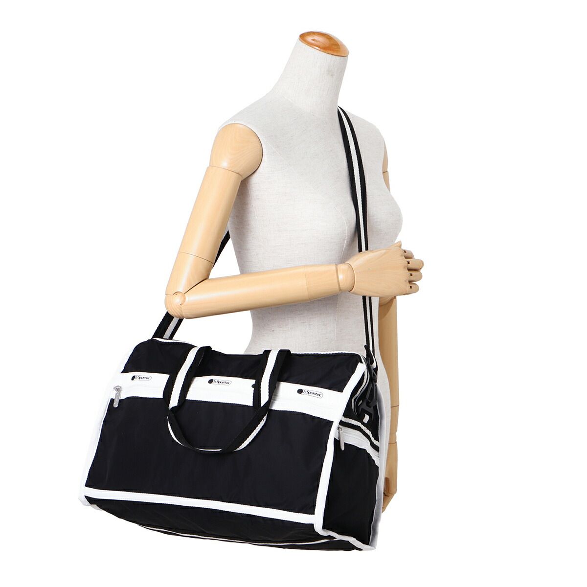 レスポートサック LeSportsac