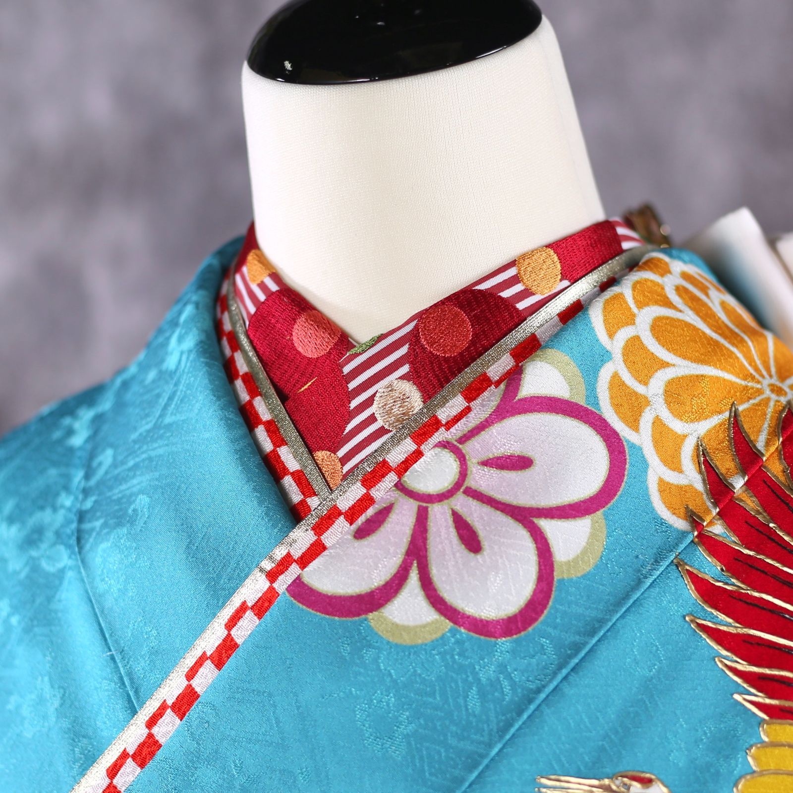 ＊振袖6点➕1点　セット＊ 正絹フルセット中古美品【身長155~170cm】 振袖フルセット 振袖セット 振袖 Lサイズ 中古 水色×レトロ 美品 成人