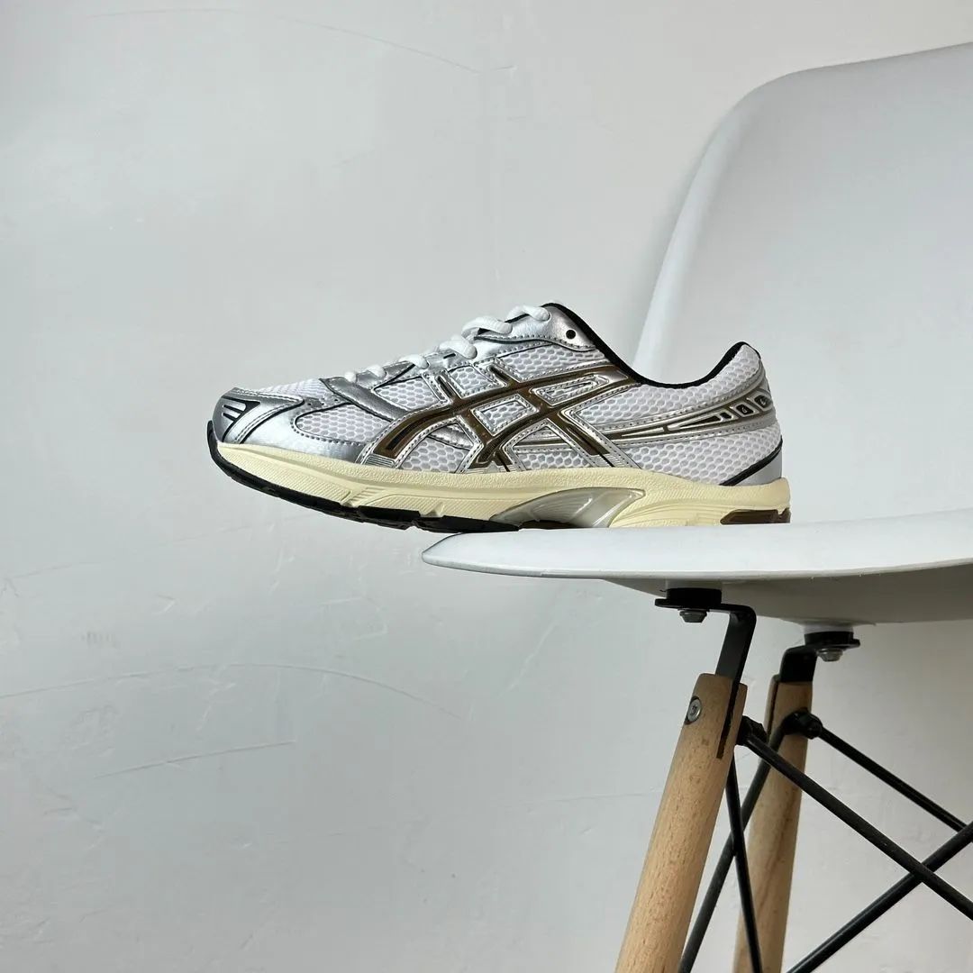 KITH × Asics Vintage Tech Gel-1130 