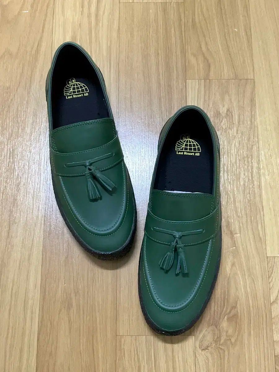 Last Resort AB 最後 リゾート スケート タッセル ローファー
