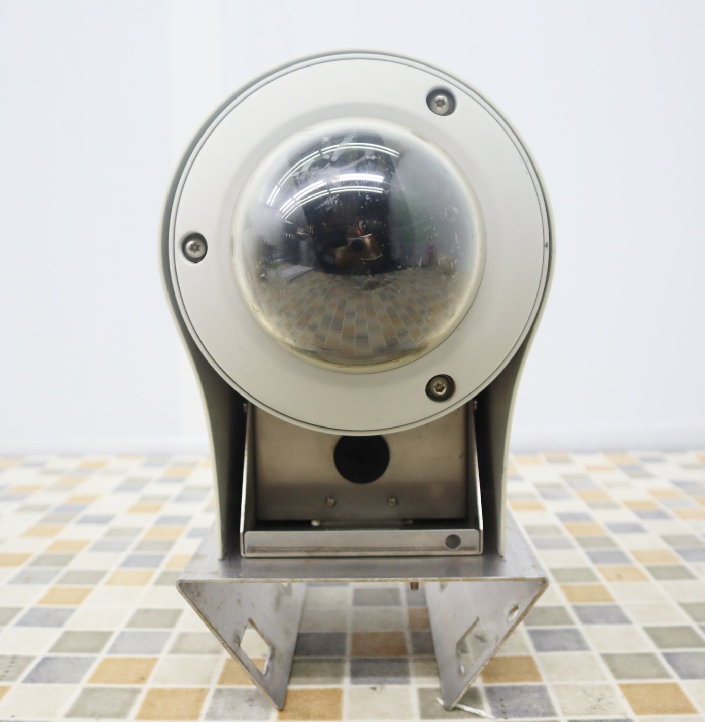 未使用 TOA 屋外ドーム型デイナイトカメラ C-CV850D-3