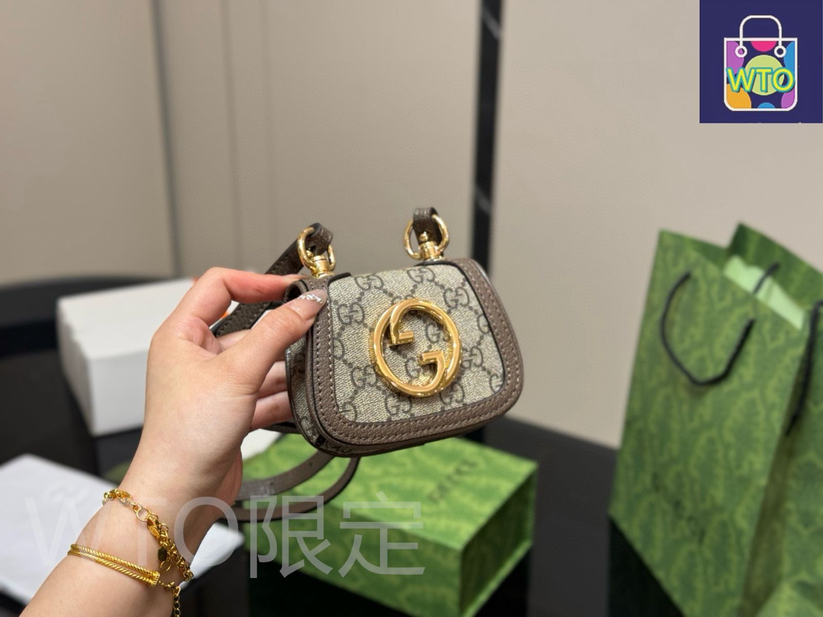 新品未使用　GUCCI グッチ　ブロンディ　2wayチェーンショルダーバッグ GUCCI - GUCCI グッチ ブロンディ ミニ バッグ GGチャーム