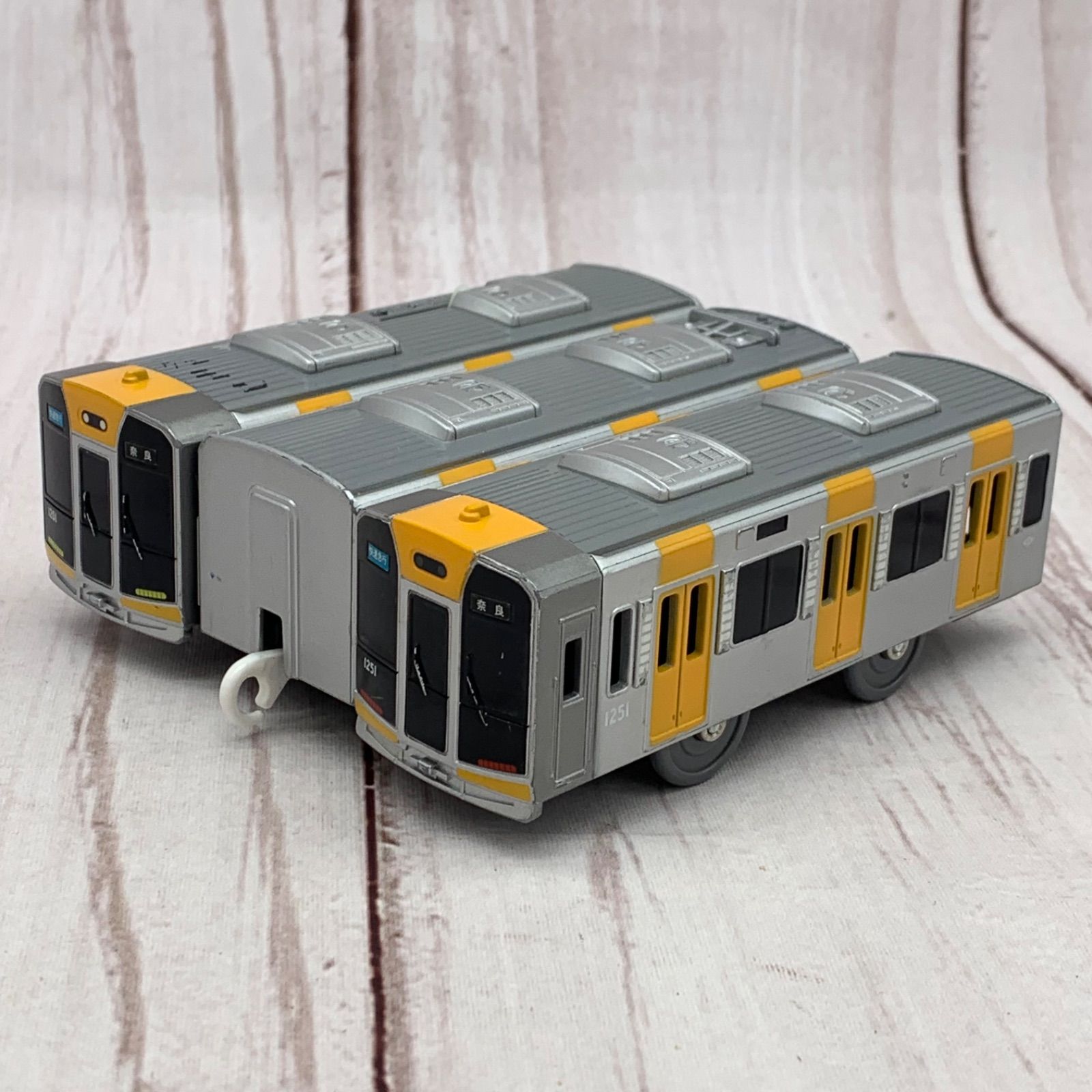 ❤️京阪電車 車両おせちケース×3セット メルカリ便込❤️ TOMY トミー プラレール 阪神電車1000系 3両編成 快速急行奈良行