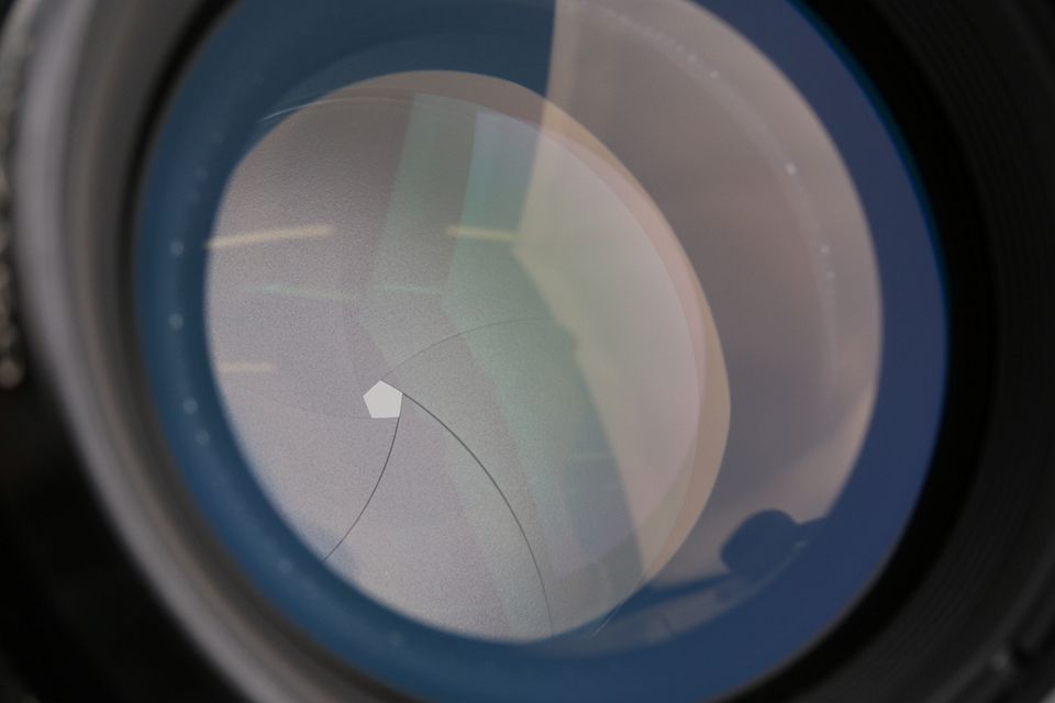 Lens