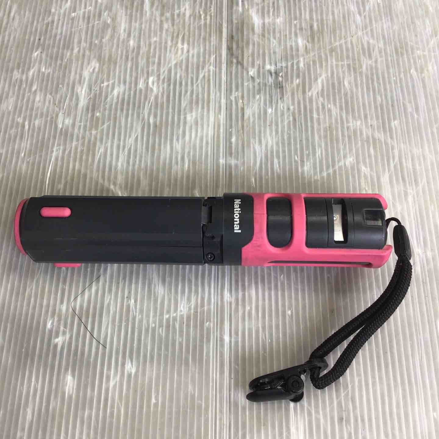 Panasonic レーザー墨出し器