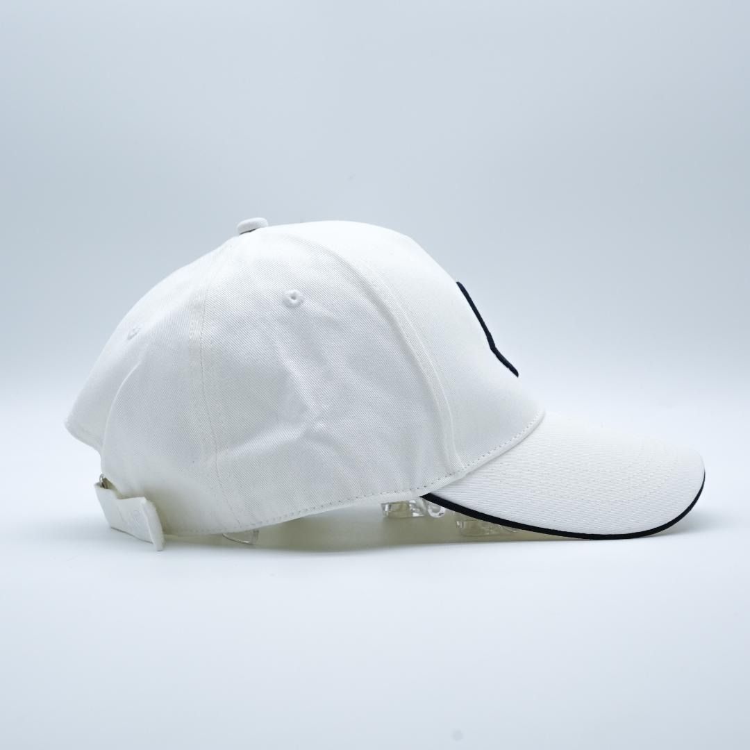 MONCLER ホワイト ベースボールキャップ 楽天市場】【定価28,600円(税込)】MONCLER モンクレール 大人