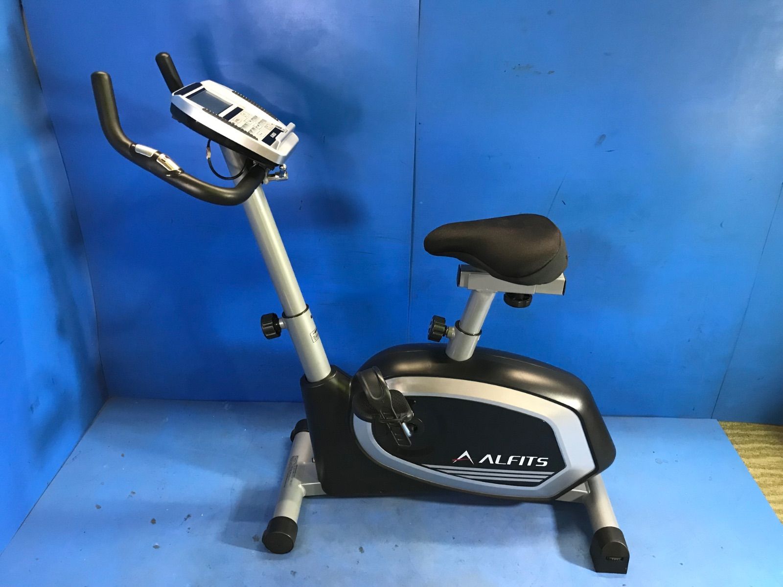 アルインコ ALINCO プログラムバイク6215 AFB6215 エアロバイク バイク 取説付き マット付き エクササイズ フィットネス器具 KC