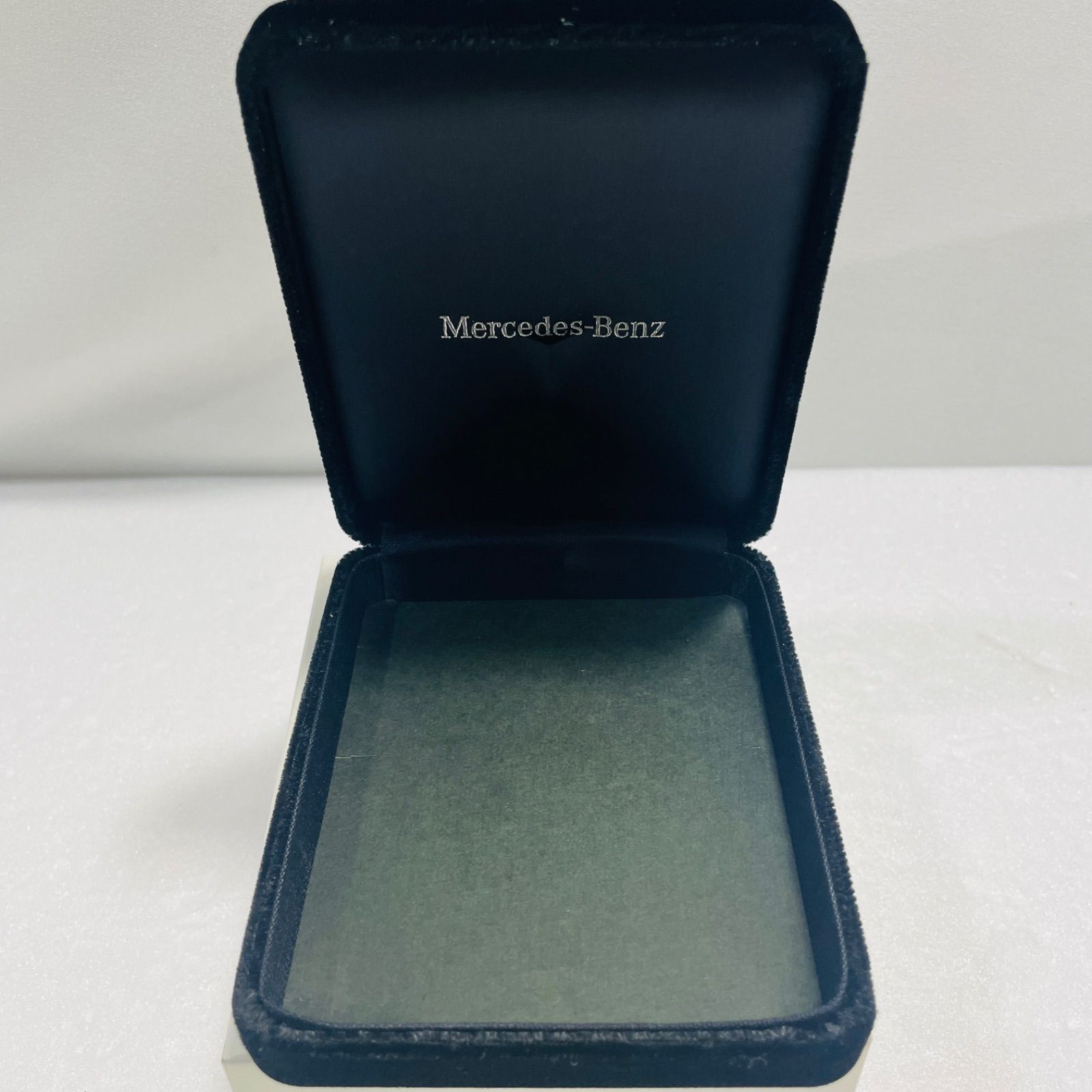 メルセデスベンツ