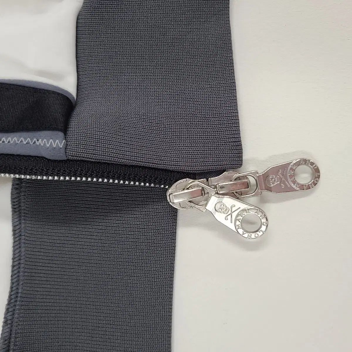 MARK - LONA マークアンドロナ ゴルフ ウィンドブレーカー 66