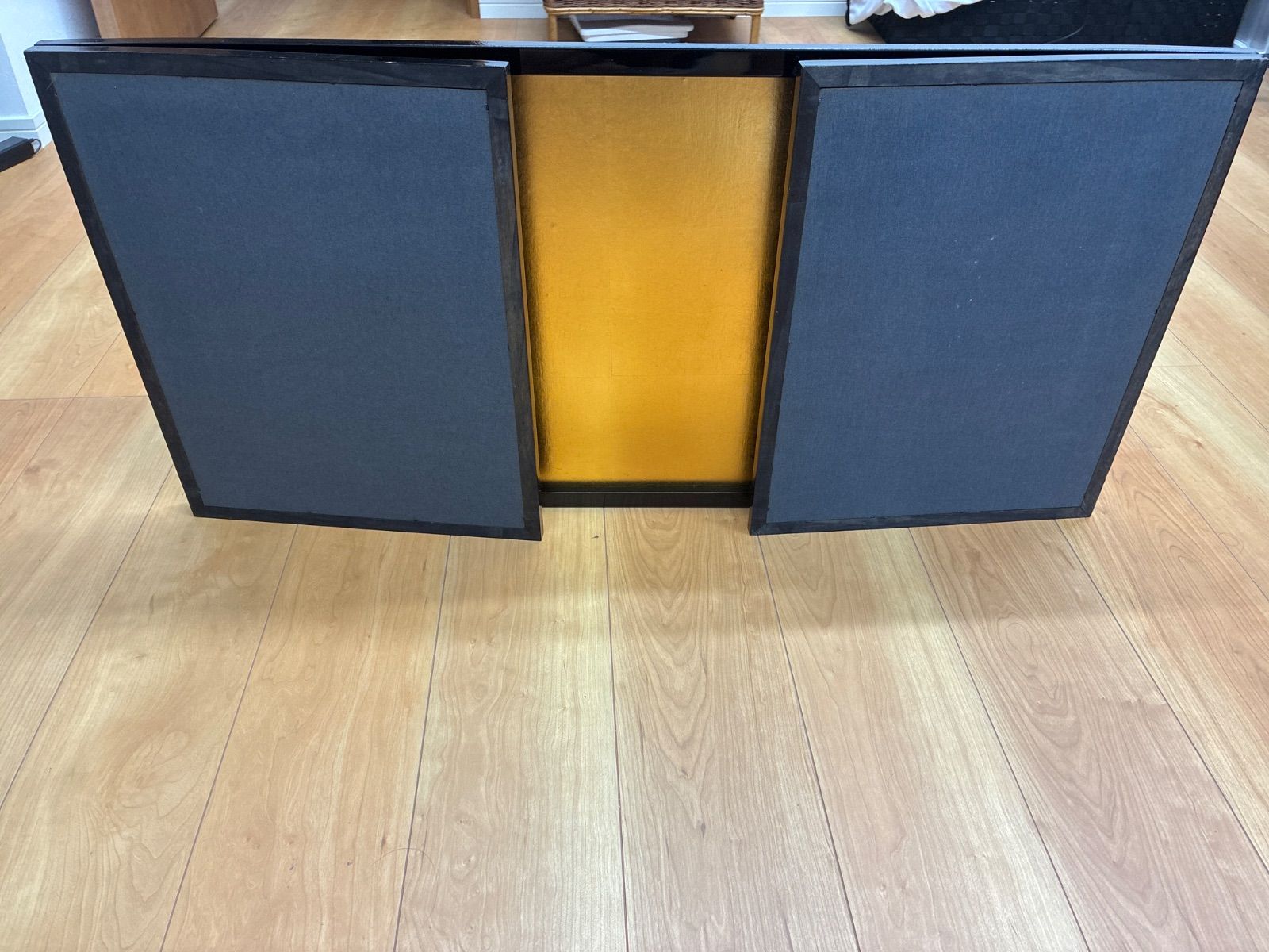 金沢箔押 上三枚折屏風