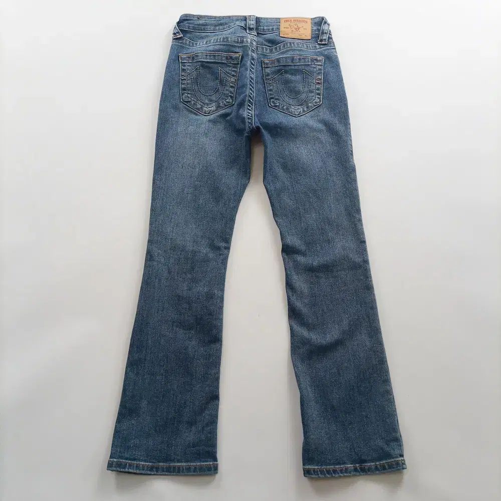TRUE RELIGION トゥルーレリジョン デニム サイズ 25 スリム ブーツカット スパン糸 レディース A5607