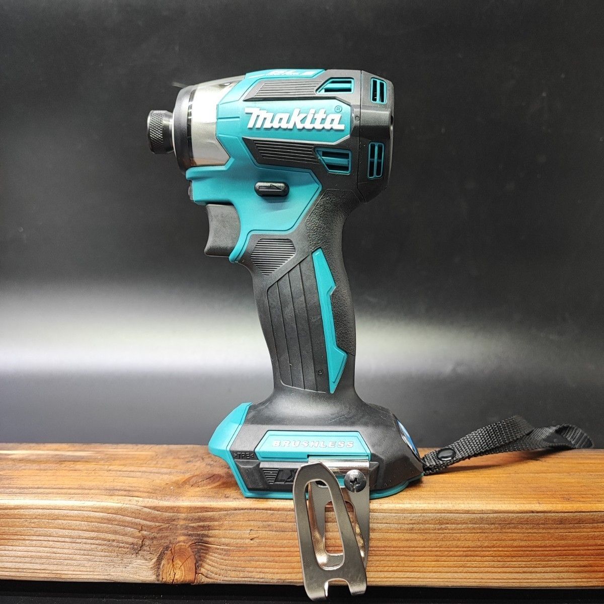 元箱無し マキタ makita コードレスインパクトドライバー TD173DZ 桶川店
