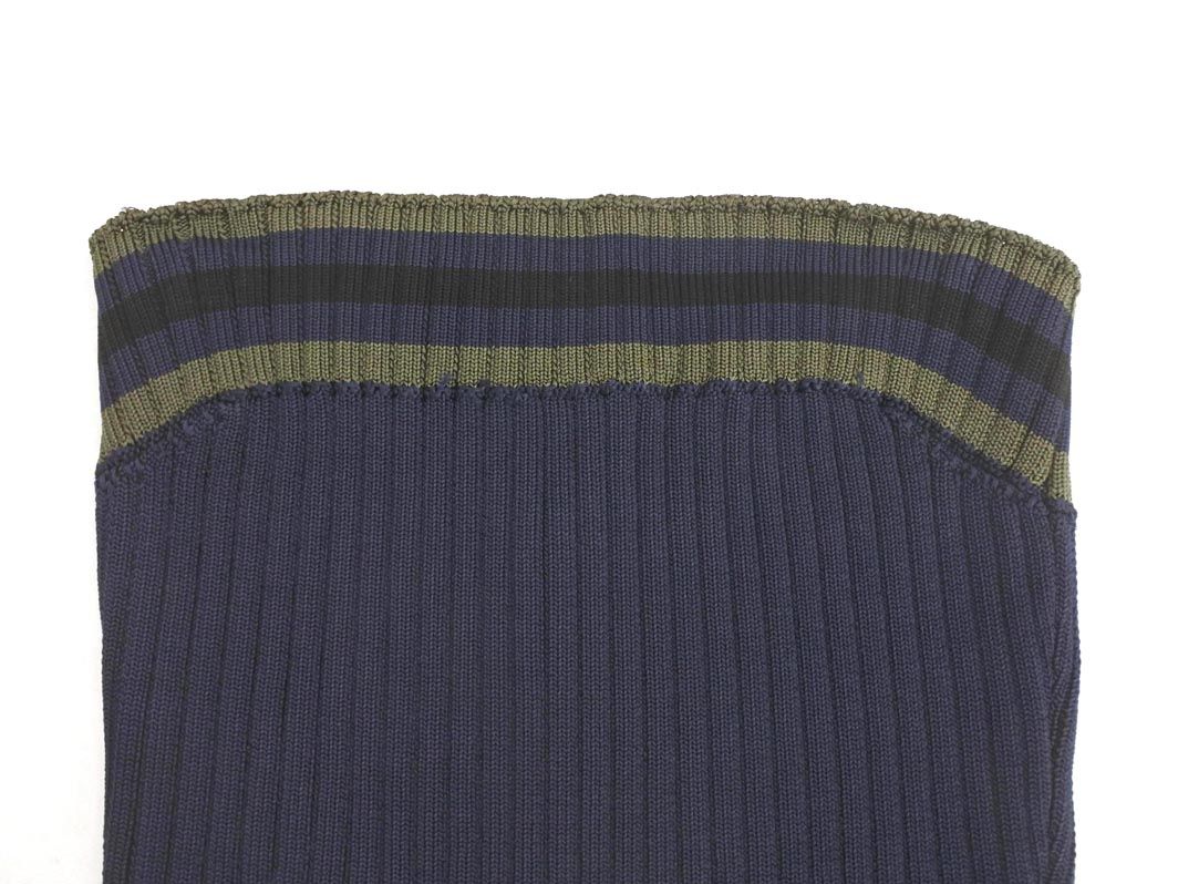 チューブトップ