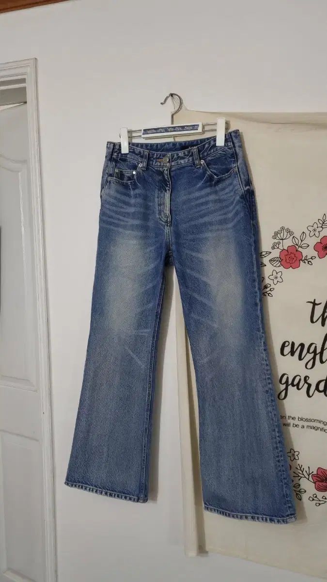 23FW TIME ウォッシュド ブーツカット デニム パンツ