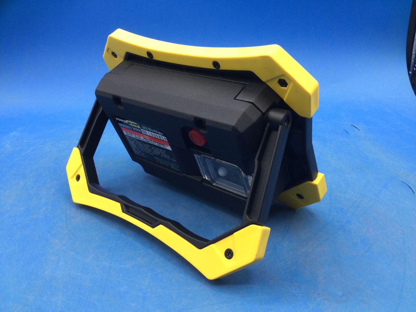 アイガーツール パワーグロー4in1投光器 品質保証，送料無料