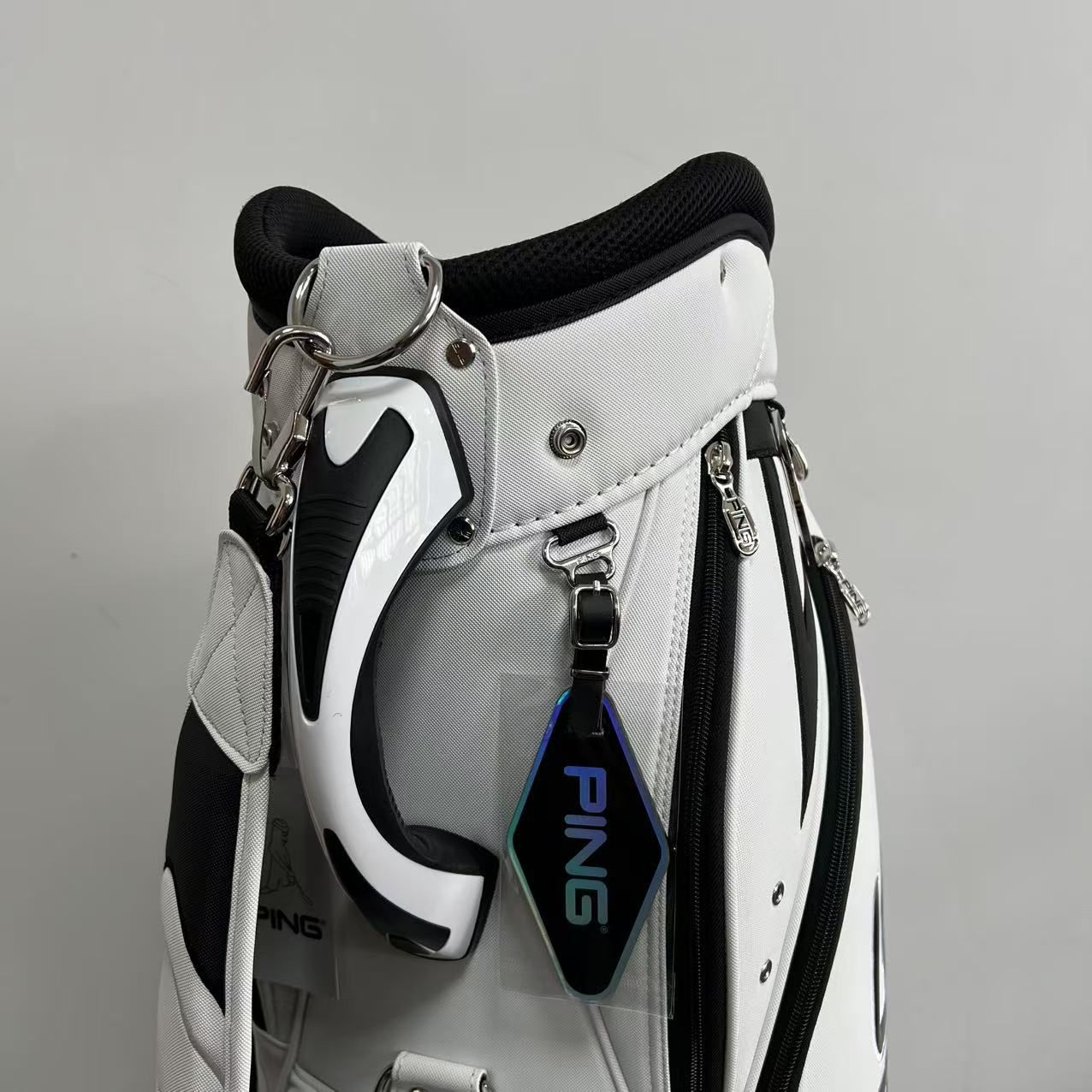 カートタイプ ゴルフバッグ