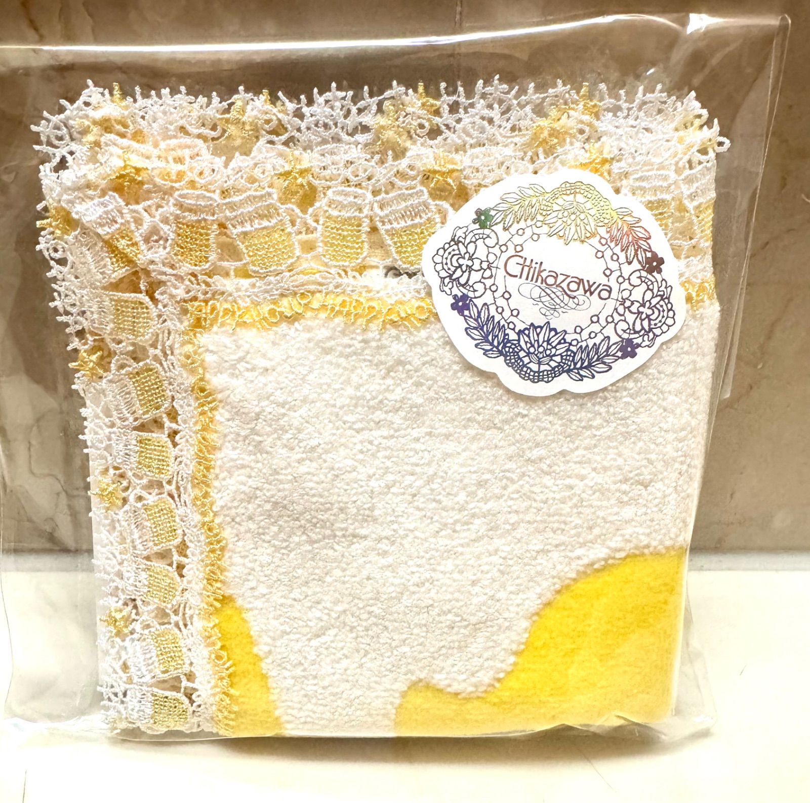 【あんず】近沢レース タオルハンカチ 生ビール 〜ぷはぁ〜&おすしマグロ Amazon.co.jp: 近沢レース シーズンタオルハンカチ 有料