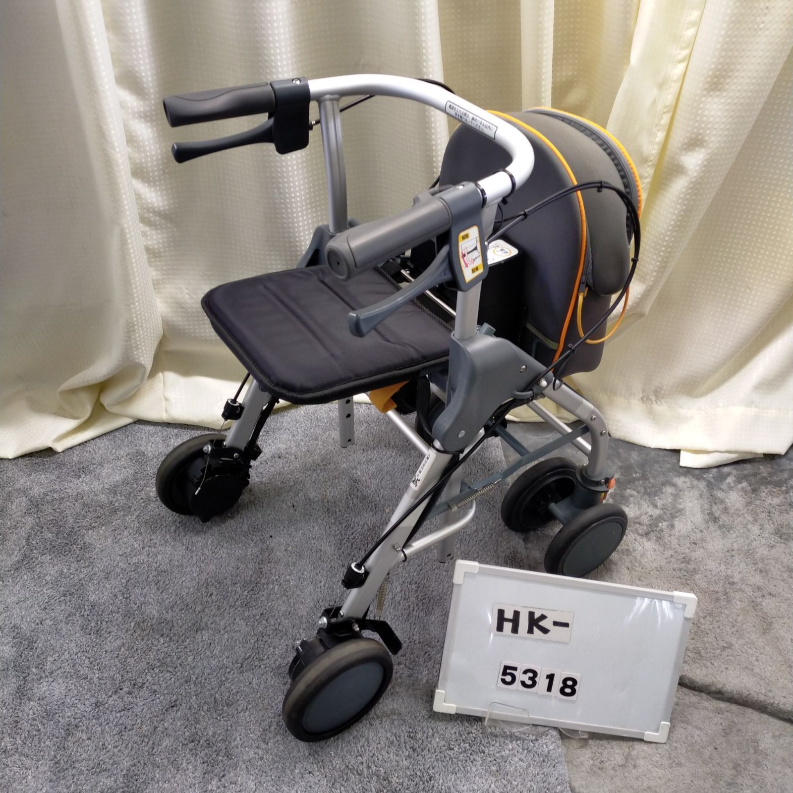 歩行車 歩行補助