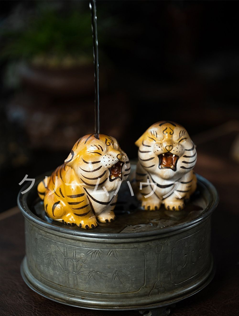 骨董品 陶器 虎 トラ 寅 タイガー 置物 磁器 干支 縁起物 工芸 白陶器 ホワイトタイガー 置物 トラ 干支 虎 寅 タイガー 風水 縁起物