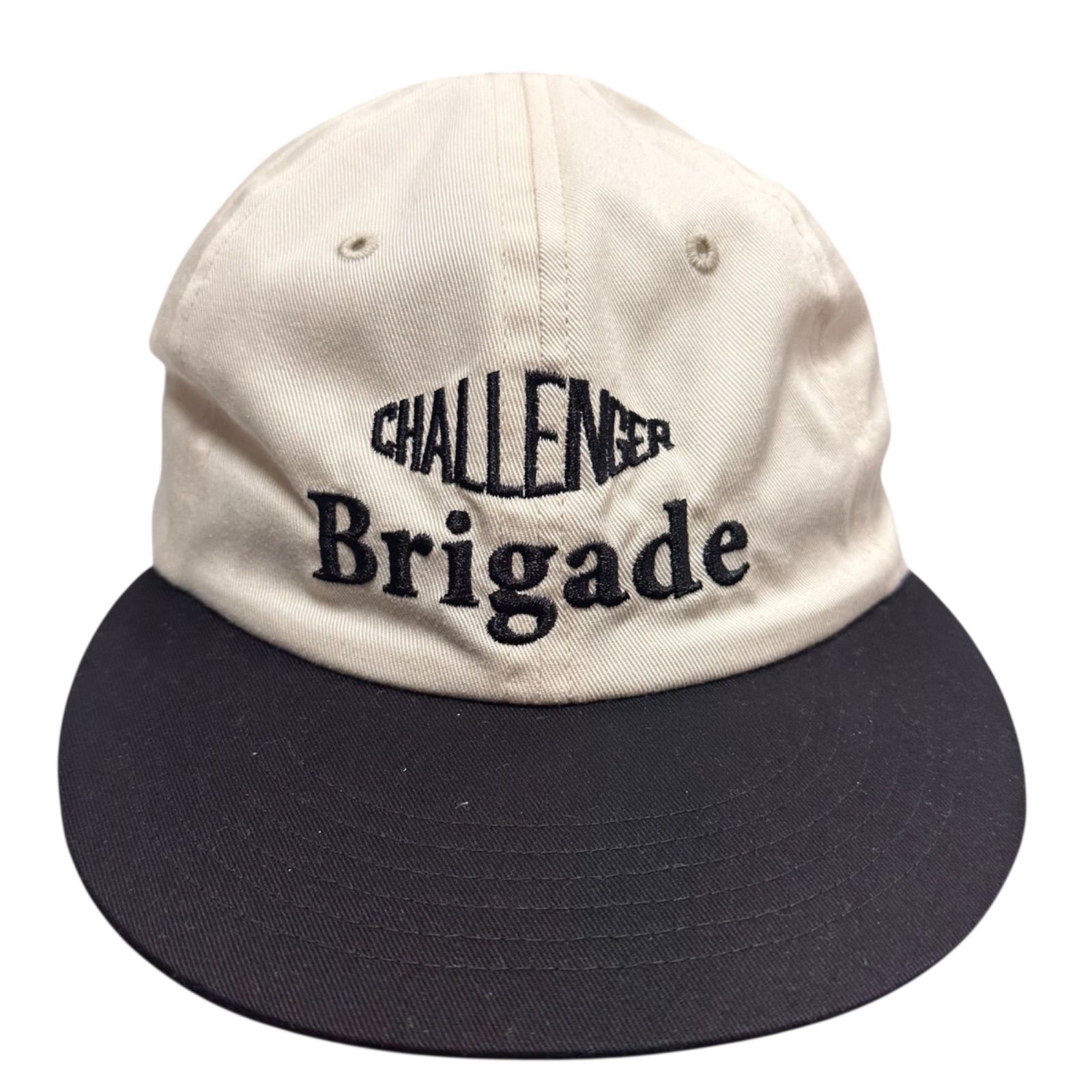 CHALLENGER/CLASSIC TWILL CAP（WHITE/BLACK）［クラシック