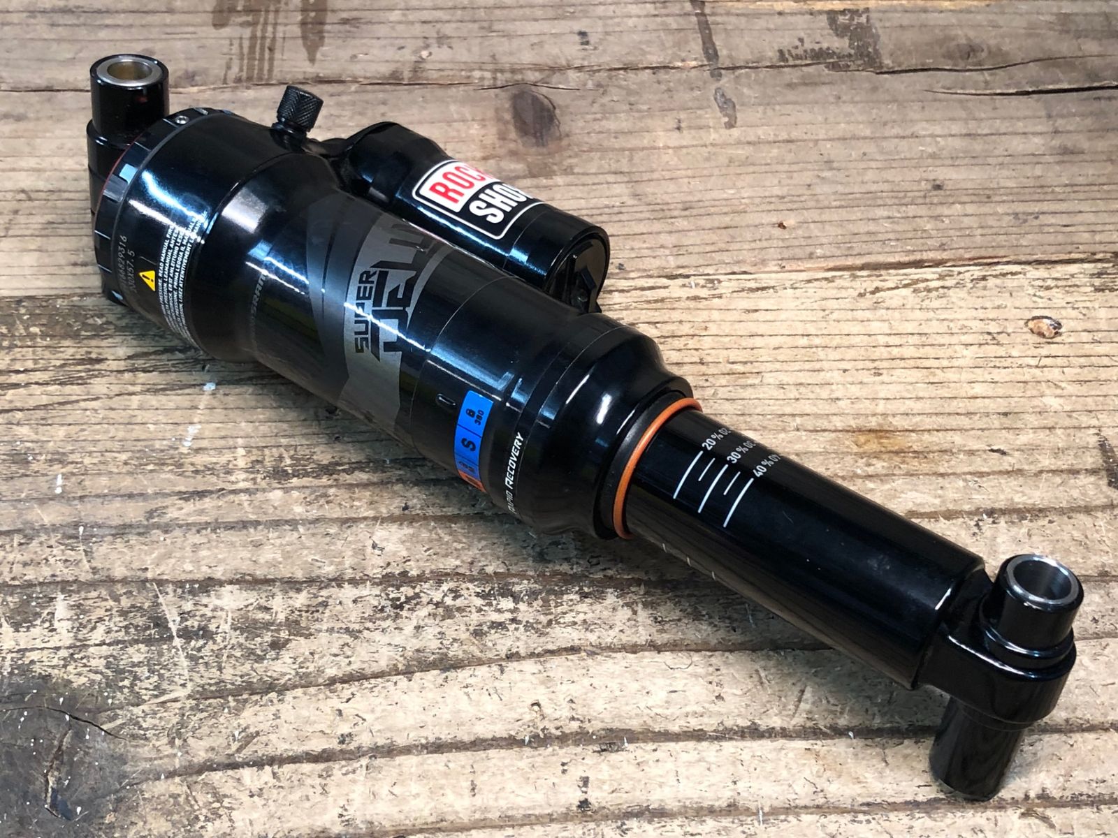 JE657 ロックショックス ROCKSHOX SUPERDELUXE RC3 リアサスペンション 230x57.5mm