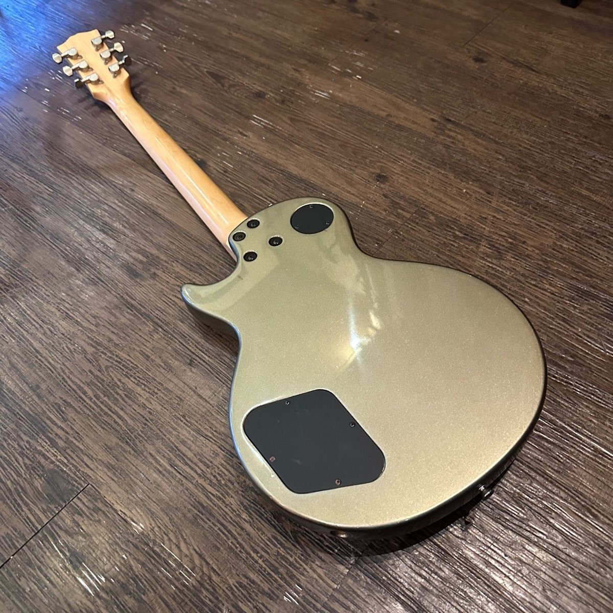 Burny LG-480 Les Paul Type Electric Guitar エレキギター