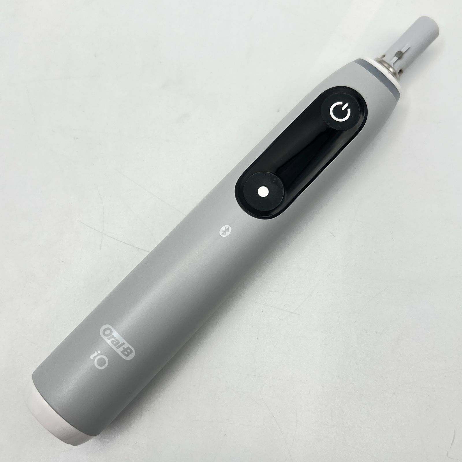 美品】ブラウン オーラルB iO6 iOM62I61KGR-W ホワイト 電動歯ブラシ 