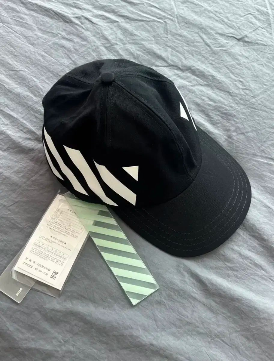 タグ付き ほぼ オフホワイト ベースボールキャップ